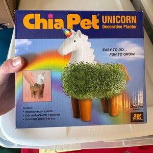 Chia Pet Unicorn Decorative Planter - White and Green